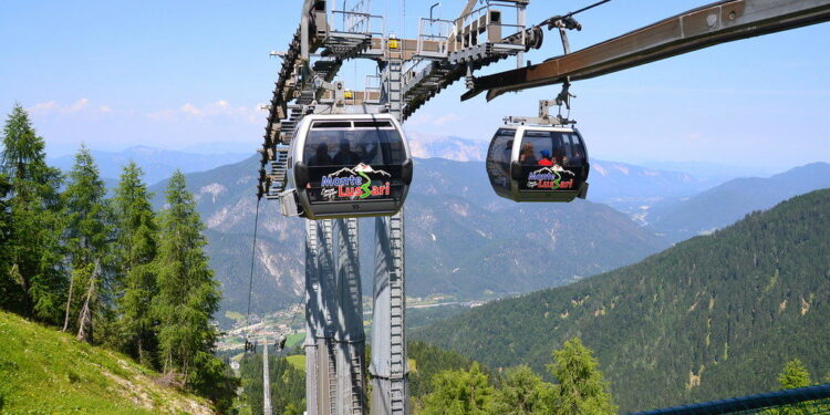 Promoturismo Fvg, aperti nel weekend gli impianti di risalita