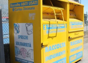 Raccolta abiti, tra qualche giorno la situazione tornerà a regime