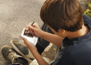 Ragazzi friulani iperconnessi