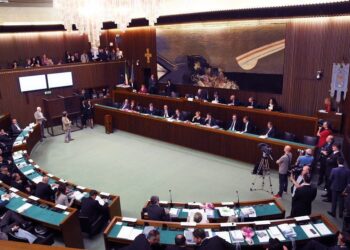 Regione, via libera al ddl omnibus