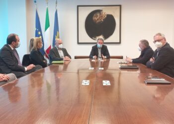 “Riaprire le stazioni di Mossa, Capriva e Palazzolo”