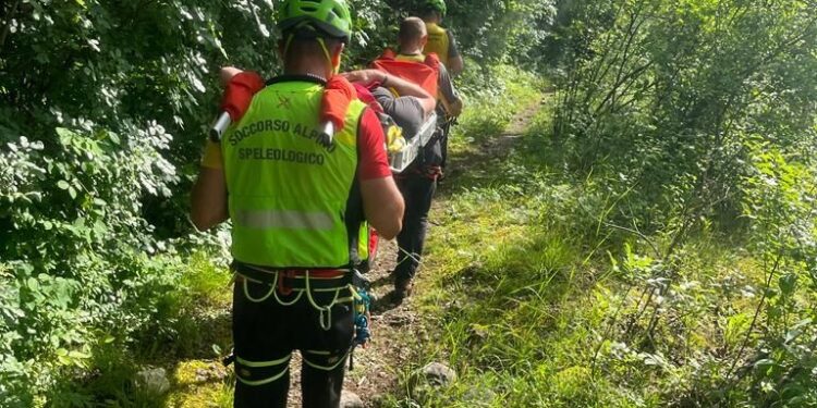 Scivola con la mountain bike a Resia