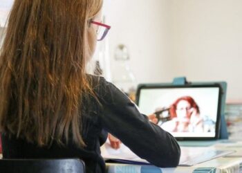 Scuola a distanza, i consigli degli psicologi