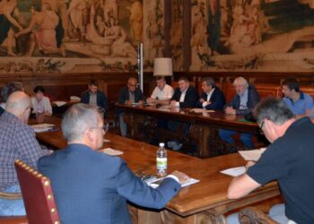 Scuole superiori alle Uti dal 1° gennaio, si rischia il caos