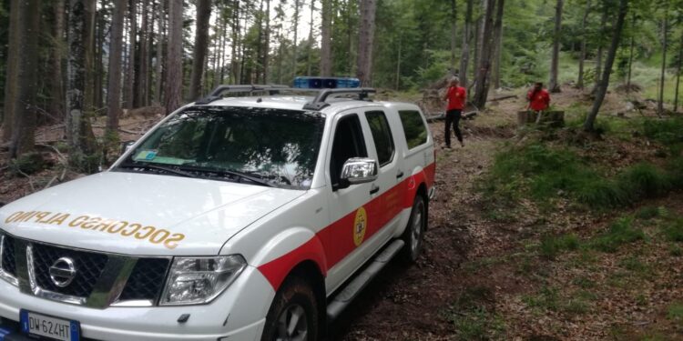 Si perde scendendo da Malga Pezzeit, soccorsa