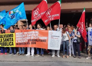 Sit-in in difesa della sanità pubblica