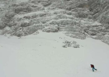 Slavina a Sella Nevea. Salvati i due sci alpinisti sepolti. Uno è grave