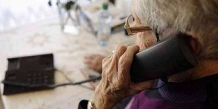 Solitudine, in Fvg 5.500 richieste di aiuto