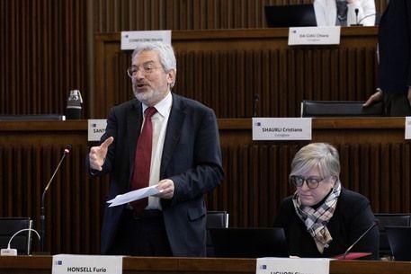 Stop alle armi da Trieste all’Egitto