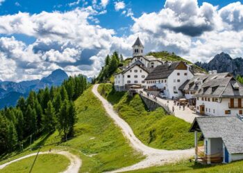Sul Lussari si celebra la Madonna Assunta