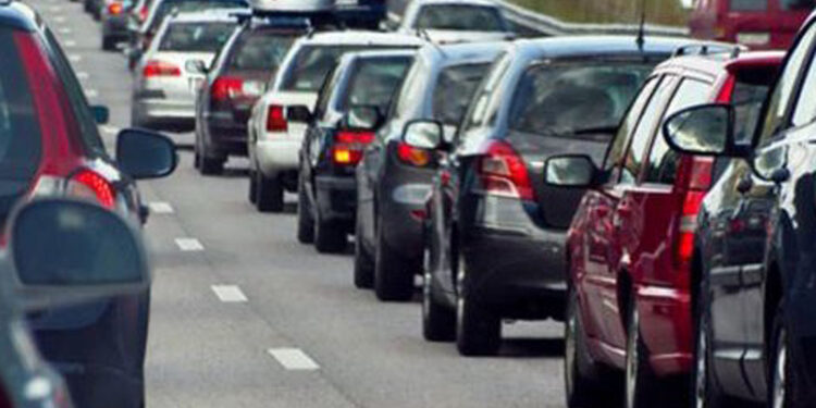 Tamponamento tra tir. 6 km di coda sulla A4