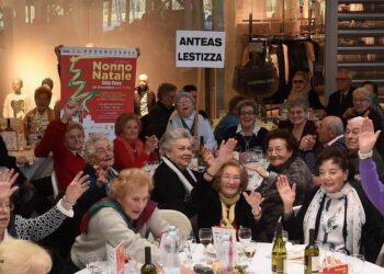 Tanti nonni al Città Fiera per Natale
