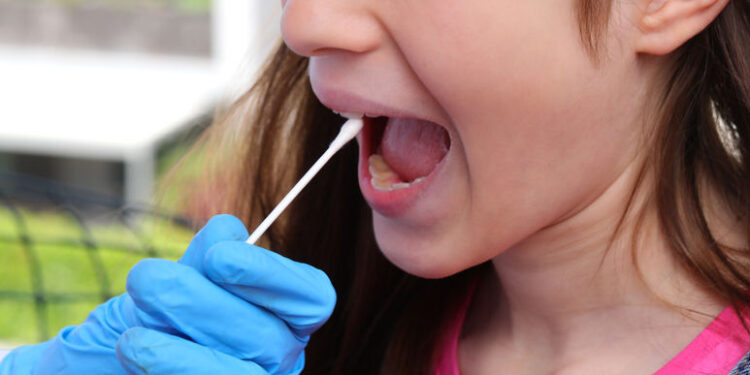 Test salivari molecolari validi per il green pass