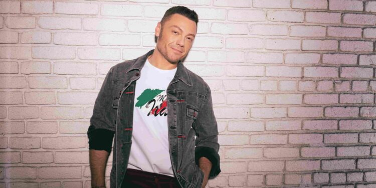 Tiziano Ferro dà il via ai grandi eventi estivi a Lignano