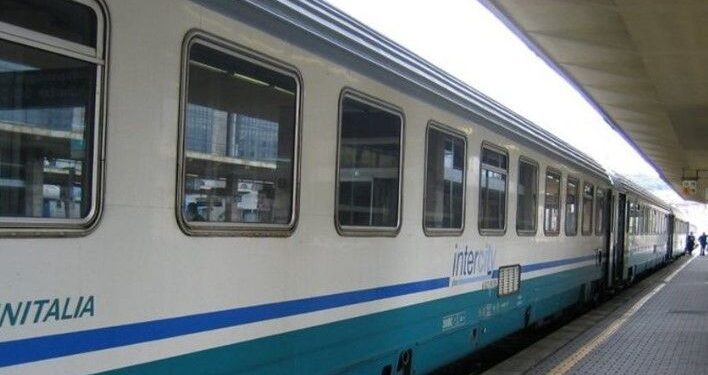 Treno merci guasto, disagi alla circolazione