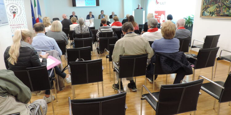 Tumore al seno, screening regionale già dai 45 anni