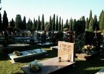 Udine, riaprono i cimiteri