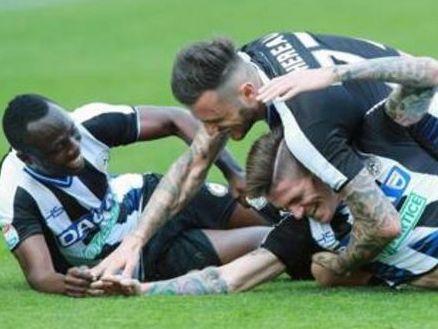 Udinese-Genoa 3-0, decidono De Paul (doppietta) e Zapata