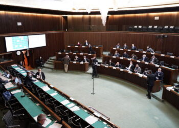 Università, iscritti in calo