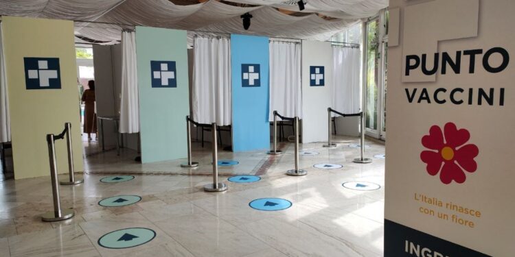 Vaccini: Fvg, nuovi centri in montagna