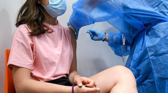 Vaccini: accesso diretto ai 12-18enni in Fvg