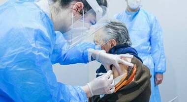 Vaccini, da oggi terza dose nelle rsa dell’Azienda Friuli centrale