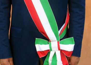 Via libera al terzo mandato dei sindaci