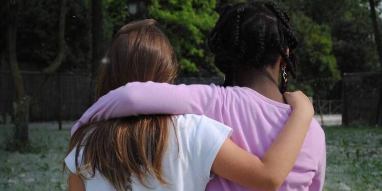 Dispersione scolastica e disagio giovanile, c’è “Diritti a zig zag”