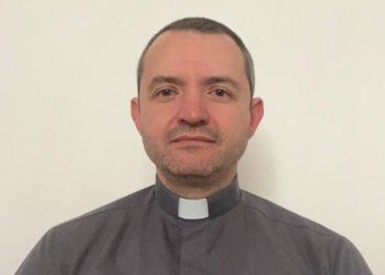 Don-Roman-Pelo-e-il-nuovo-parroco-di-Adegliacco-Cavalicco-e-Molin-Nuovo_articleimage