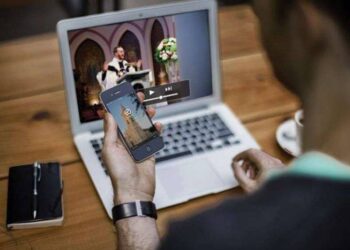 Facebook, Instagram, YouTube a servizio delle parrocchie