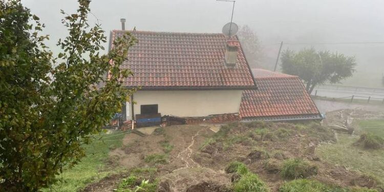 Maltempo, allagamenti e smottamenti in Friuli