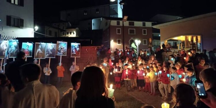 No al macabro, spazio alla gioia. A Sutrio torna la Fieste da Lûs