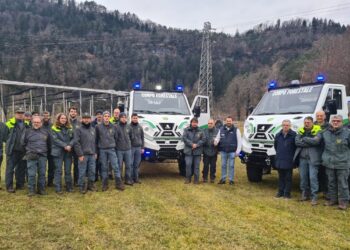 Due nuove autobotti antincendio al Corpo forestale