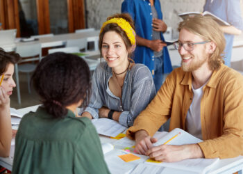 Over18, nuovi fondi per i tirocini all’estero 2024