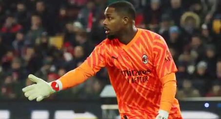 Razzismo da stadio, riflessioni sul caso Maignan