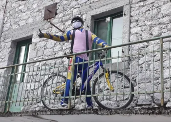 Carnevale a Resia, un concorso per creare il Babaz