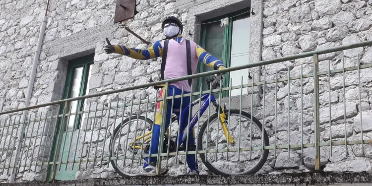 Carnevale a Resia, un concorso per creare il Babaz