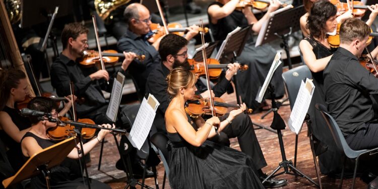 La FVG Orchestra cerca quattro violinisti da assumere