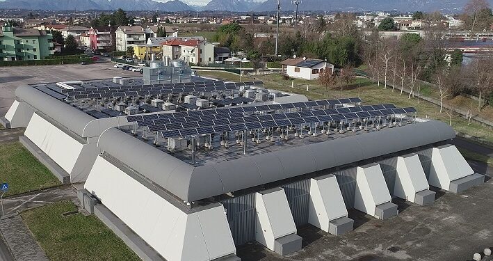4 impianti fotovoltaici sui tetti dell’Università. 30% di risparmio