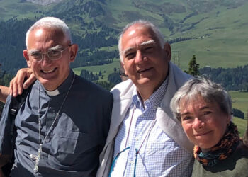 «Generoso, umile, empatico». Parla il fratello di mons. Lamba