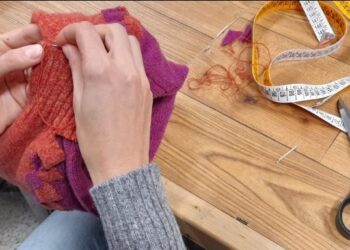 “Trasforma la tua cravatta”. Un nuovo laboratorio alla Sartoria “Il Fîl”