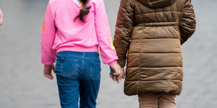 Dal Regno Unito primo stop alla deriva gender