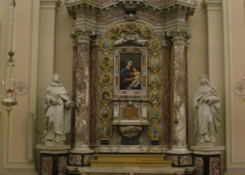 Porpetto. Si restaura l’altare della Beata Vergine del Rosario