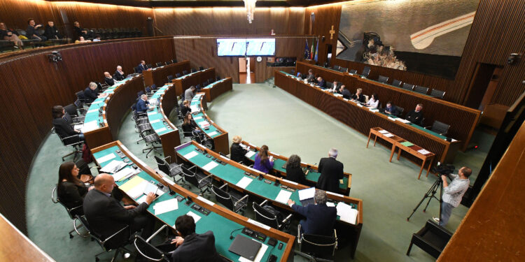 Bocciata dalla maggioranza la proposta di legge sul suicidio assistito