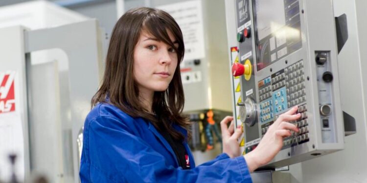 Vescovi: lavori dignitosi e giusti salari