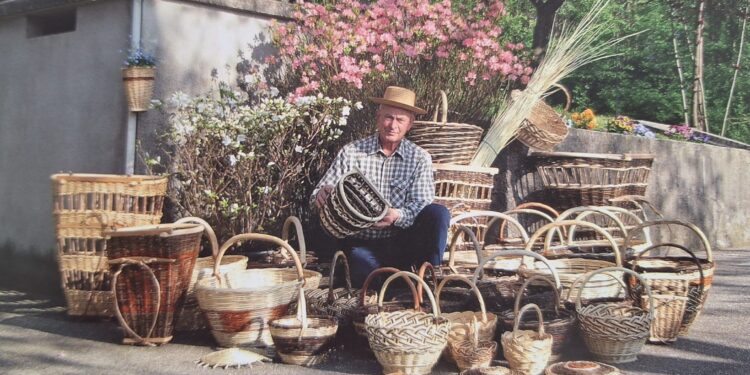 Cimano. Ennio il cestaio, ultimo “testimone” di un mestiere che sta scomparendo