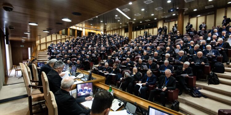 Assemblea Cei, l’arcivescovo Lamba: «Ha ragione Zuppi. La Chiesa sia più creativa per la cultura»