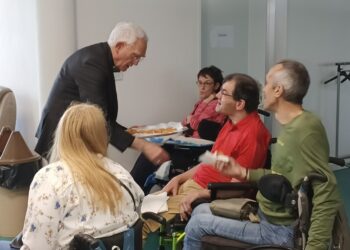 L’arcivescovo Lamba in visita alla Comunità Piergiorgio