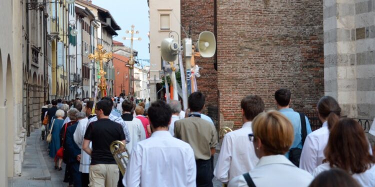 Corpus Domini, Udine in processione con l’Arcivescovo