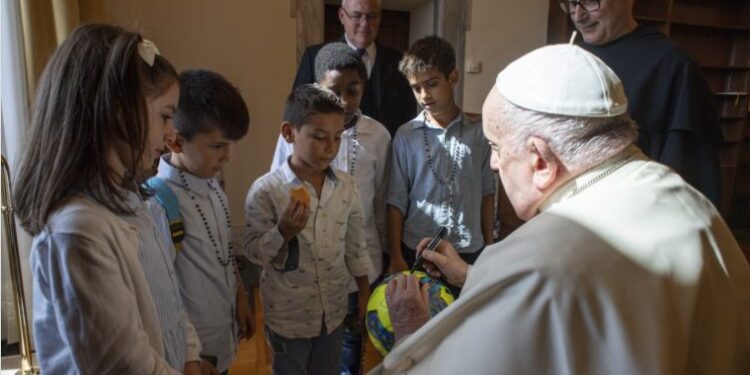 Anche i bambini del Bearzi da Papa Francesco